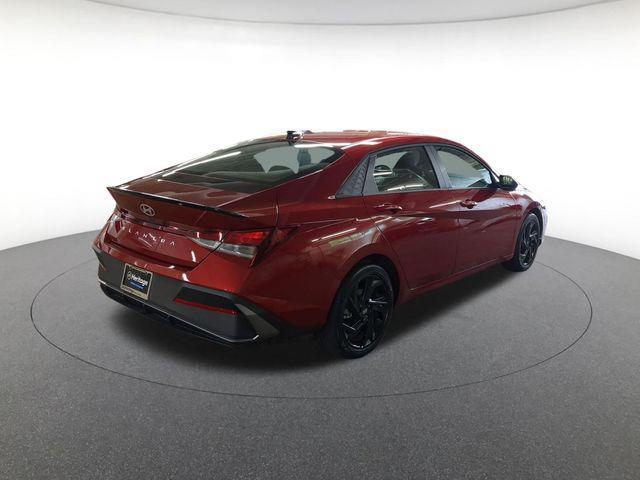 2026 Hyundai Elantra - $22,300