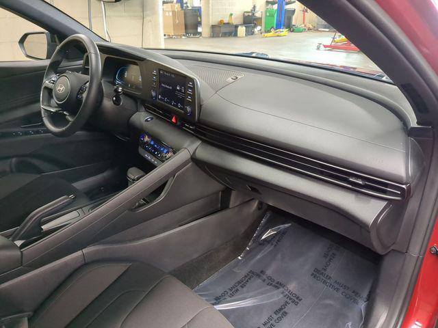 2026 Hyundai Elantra - $22,300