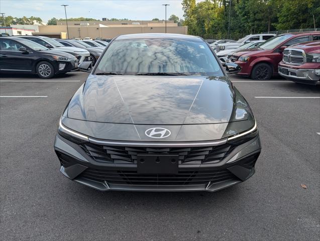 2026 Hyundai Elantra - $21,445