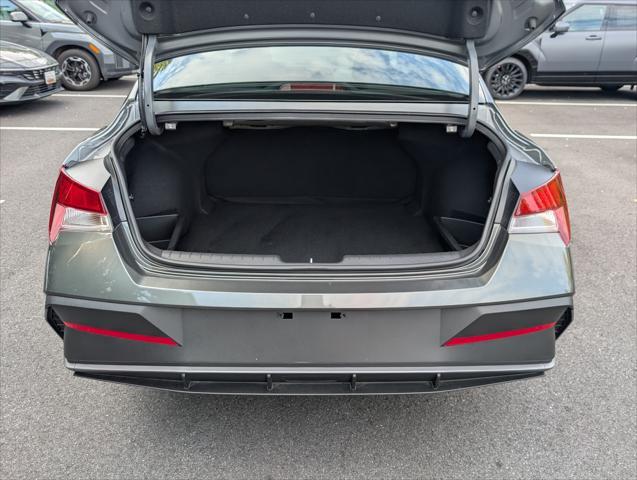 2026 Hyundai Elantra - $21,445