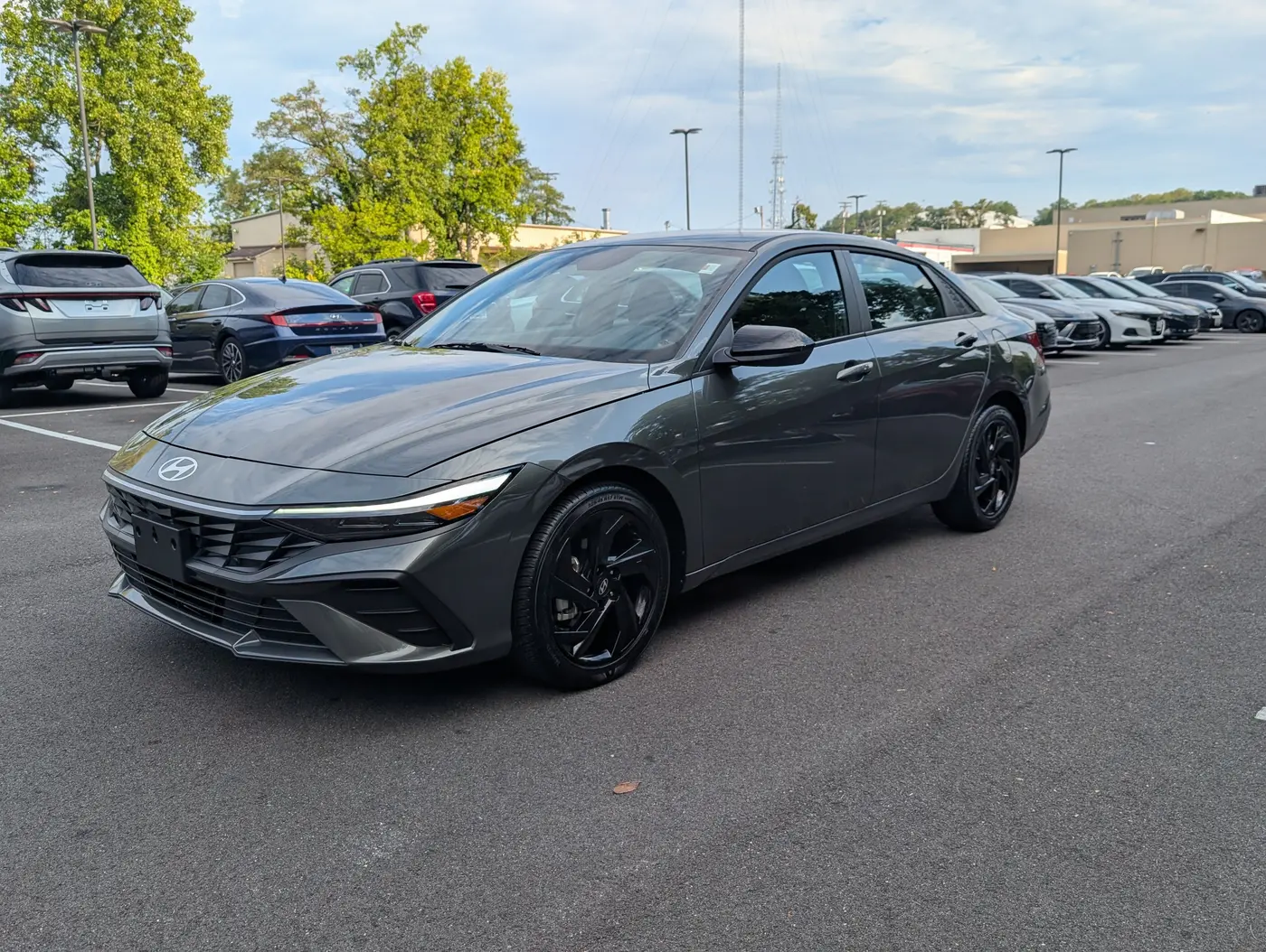 2026 Hyundai Elantra - $21,288