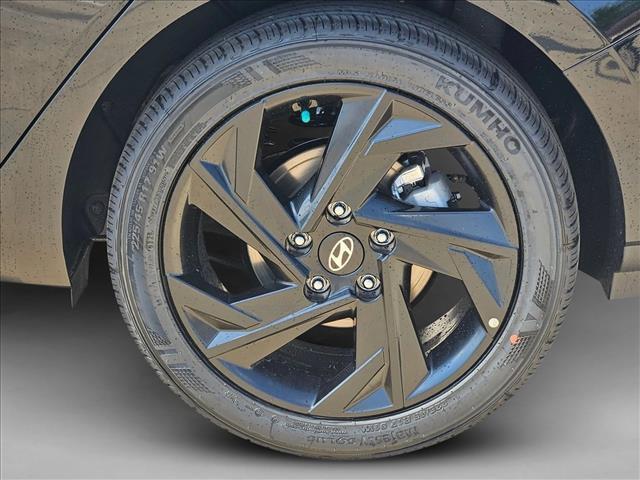 2026 Hyundai Elantra - $23,002