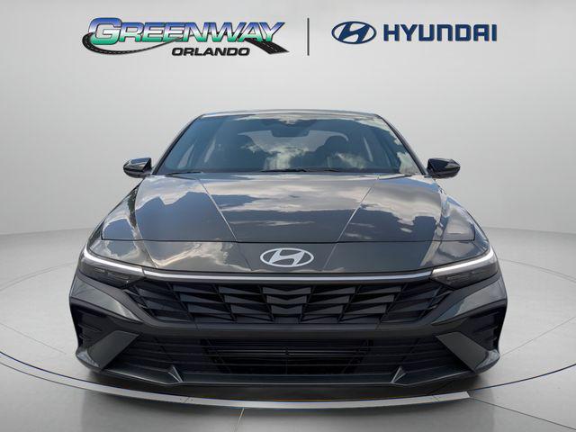 2026 Hyundai Elantra - $25,725