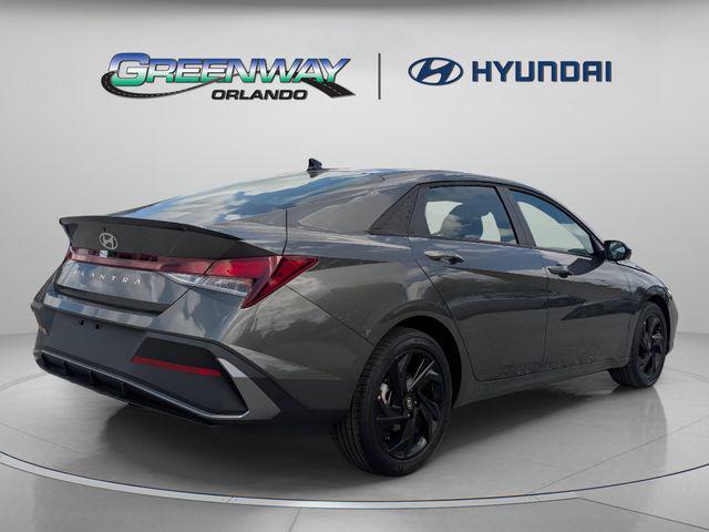 2026 Hyundai Elantra - $25,725