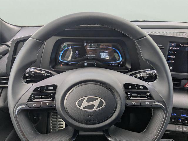 2026 Hyundai Elantra - $25,725