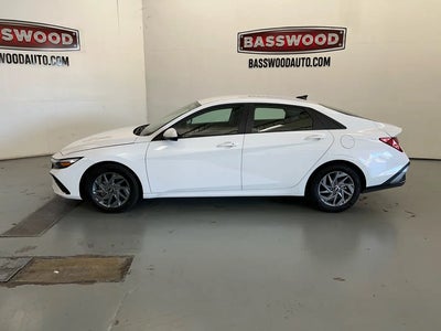 Photo of a 2025 Hyundai Elantra Hybrid Blue 4DR Sedan for sale