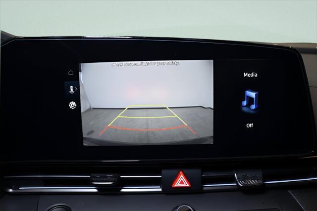 2025 Hyundai Elantra - $25,500