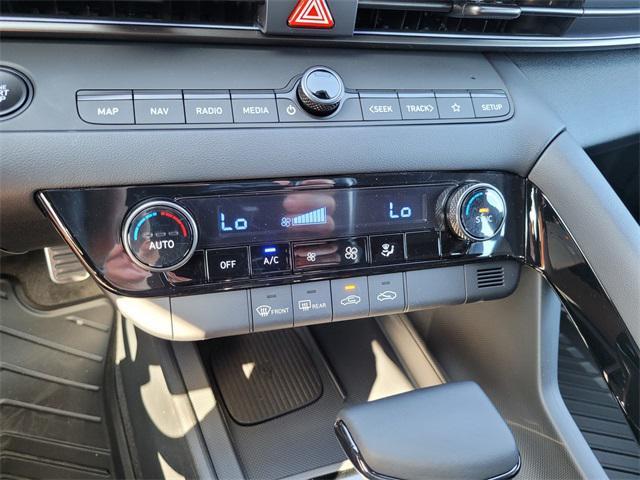 2025 Hyundai Elantra - $25,455