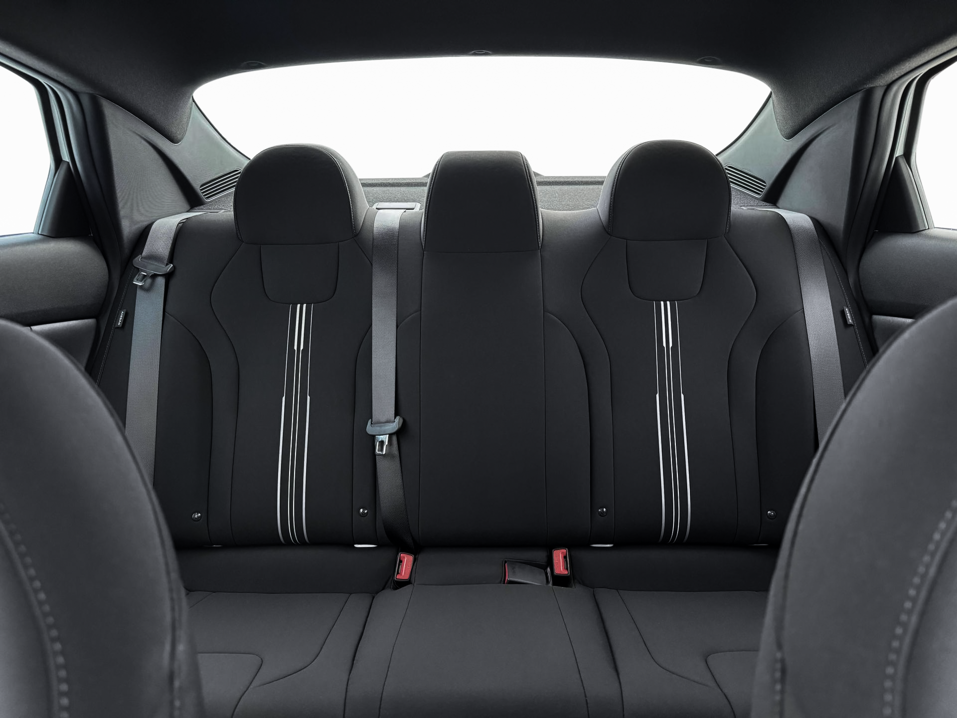2025 Hyundai Elantra - $23,345
