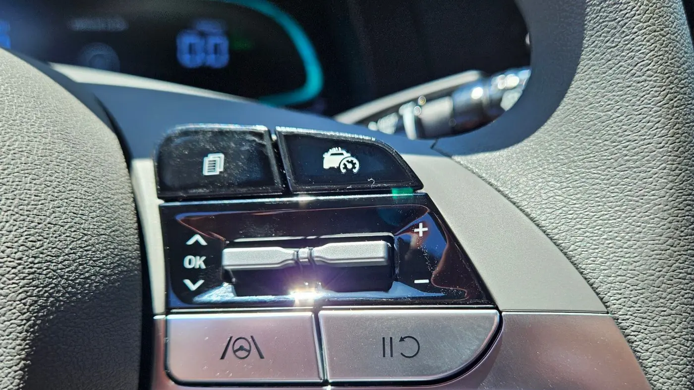2025 Hyundai ELANTRA Hybrid Blue