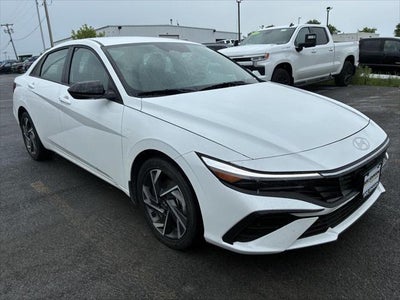 2025 Hyundai Elantra Hybrid SEL Sport 4DR Sedan