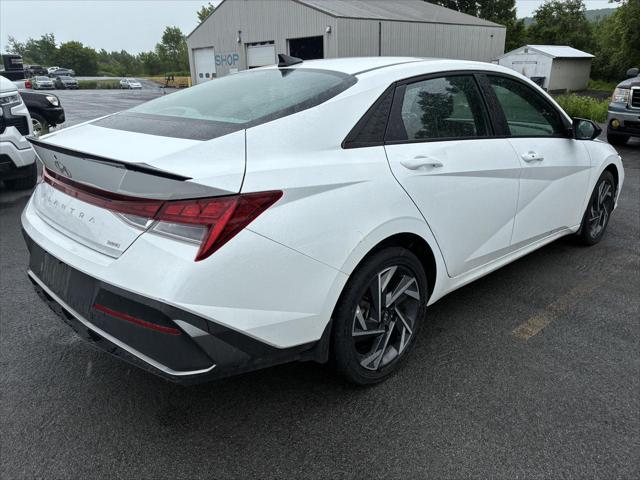 2025 Hyundai Elantra - $23,888