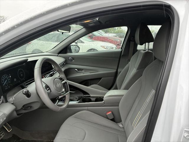2025 Hyundai Elantra - $23,888