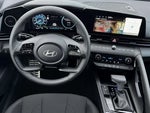 2025 ELANTRA Hybrid Thumbnail 25