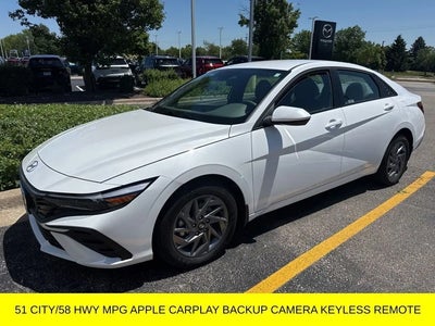 2025 Hyundai Elantra Hybrid Blue 4DR Sedan