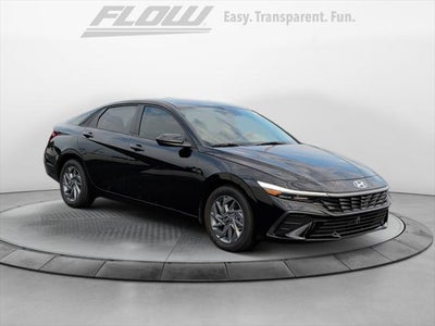 2025 Hyundai Elantra Hybrid Blue 4DR Sedan