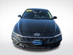 2025 ELANTRA Hybrid Thumbnail 3