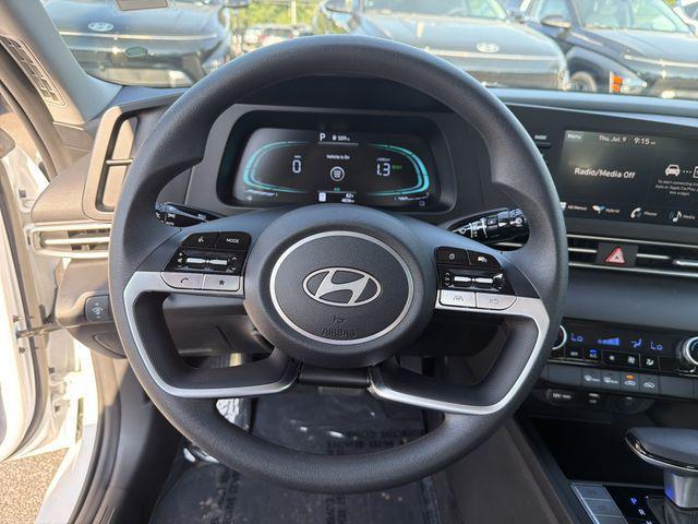 2026 Hyundai Elantra - $25,794