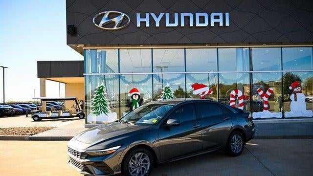 Preowned 2026 Hyundai ELANTRA Hybrid Blue for Sale