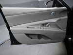 2026 ELANTRA Hybrid Thumbnail 9