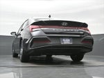 2026 ELANTRA Hybrid Thumbnail 28