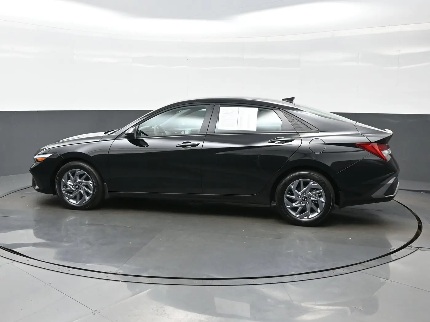 2026 Hyundai Elantra - $23,150