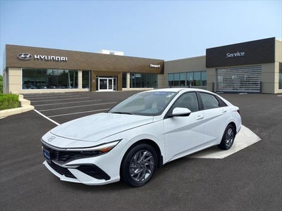 2024 Hyundai Elantra Hybrid Blue 4DR Sedan