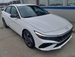 2025 ELANTRA Hybrid Thumbnail 3