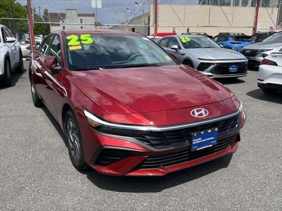 2025 Hyundai Elantra Hybrid Blue 4DR Sedan