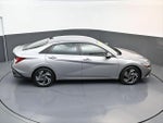 2025 ELANTRA Hybrid Thumbnail 15
