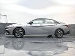 2025 ELANTRA Hybrid Thumbnail 26