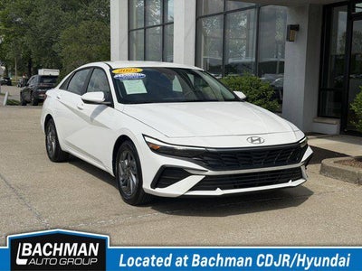 2025 Hyundai Elantra Hybrid Blue 4DR Sedan