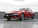 2025 ELANTRA Hybrid Thumbnail 25