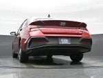 2025 ELANTRA Hybrid Thumbnail 28