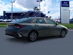 2025 ELANTRA Hybrid Thumbnail 8