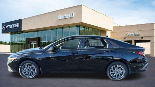 2025 Hyundai ELANTRA Hybrid Blue