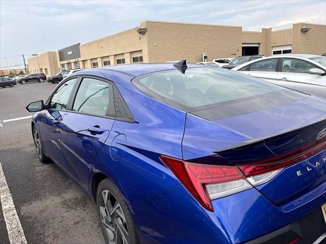 2025 Hyundai Elantra - $22,990