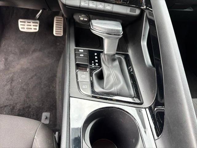 2025 Hyundai Elantra - $22,990