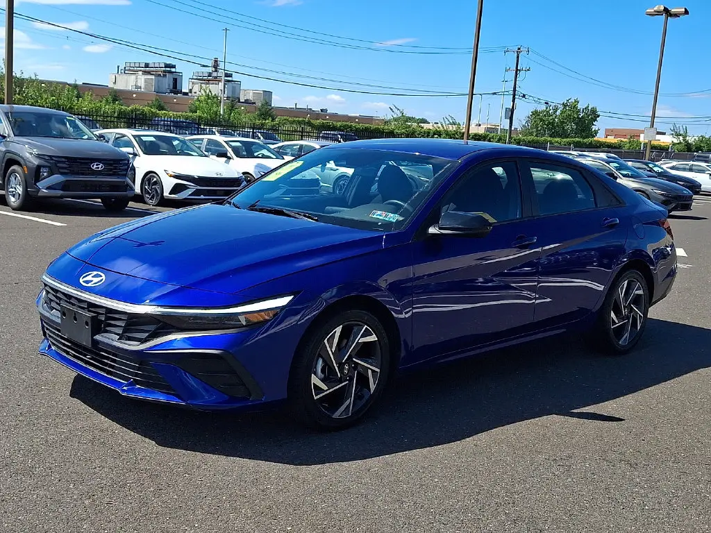2025 Hyundai Elantra - $22,888