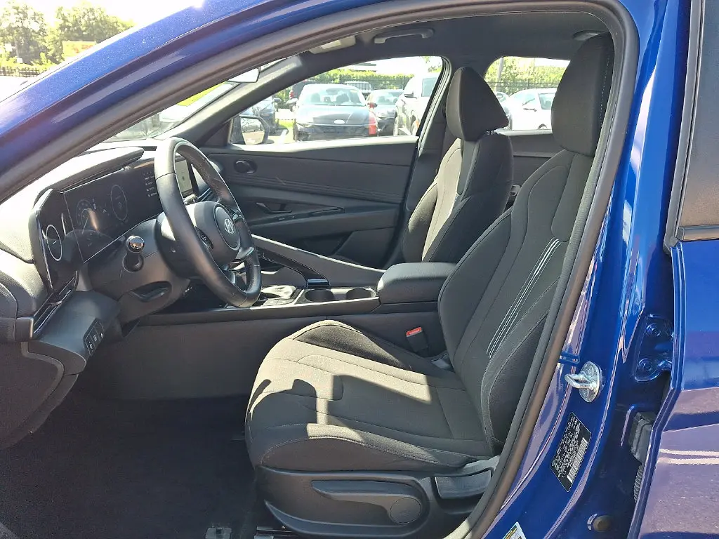 2025 Hyundai Elantra - $22,888