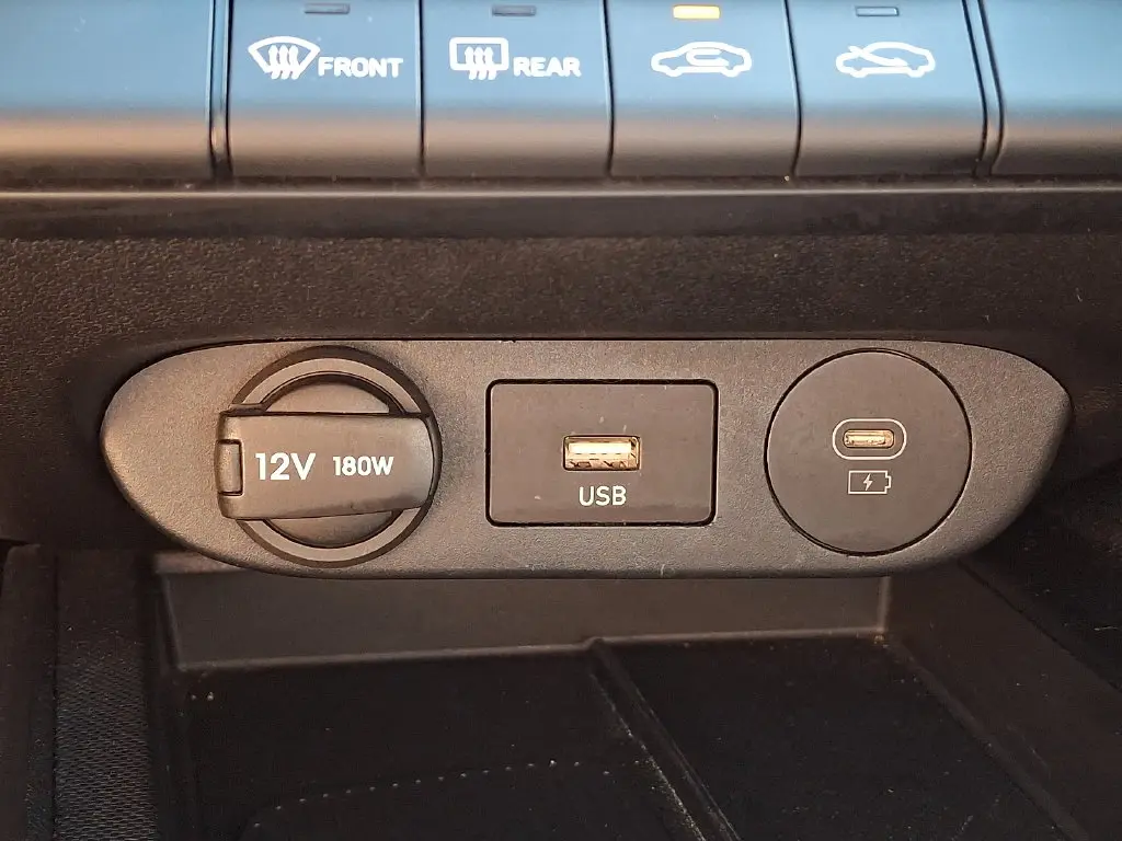 2025 Hyundai Elantra - $22,888