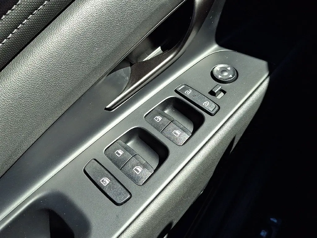 2025 Hyundai Elantra - $22,888