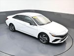 2025 ELANTRA Hybrid Thumbnail 14