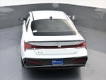 2025 ELANTRA Hybrid Thumbnail 17