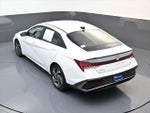 2025 ELANTRA Hybrid Thumbnail 18