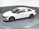 2025 ELANTRA Hybrid Thumbnail 19