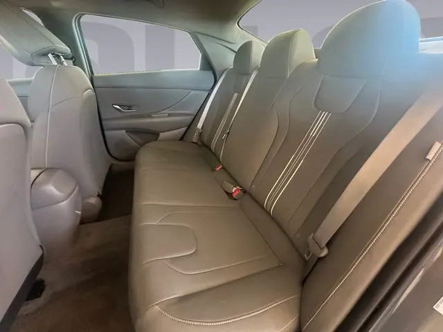 2025 Hyundai Elantra - $22,900