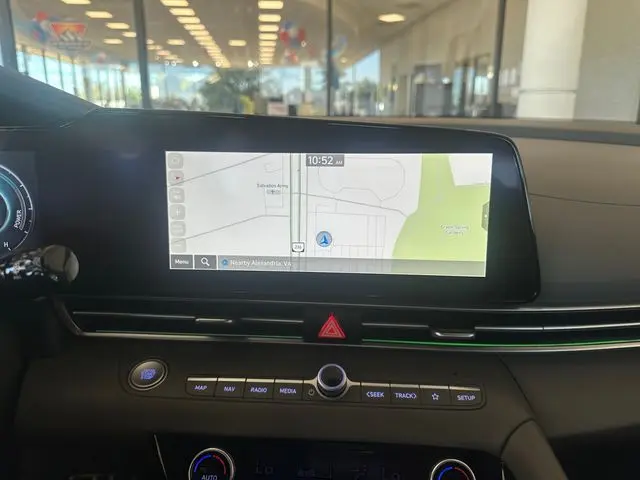 2025 Hyundai Elantra - $22,900
