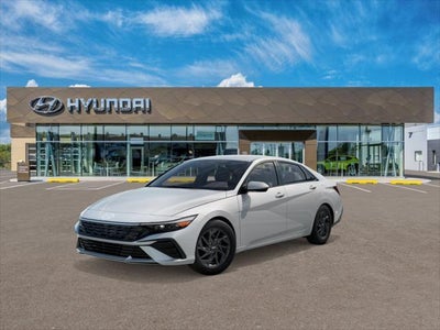2025 Hyundai Elantra Hybrid Blue 4DR Sedan