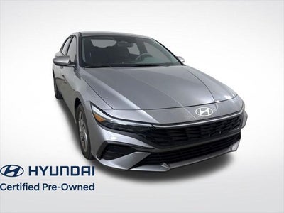 Photo of a 2025 Hyundai Elantra Hybrid Blue 4DR Sedan for sale
